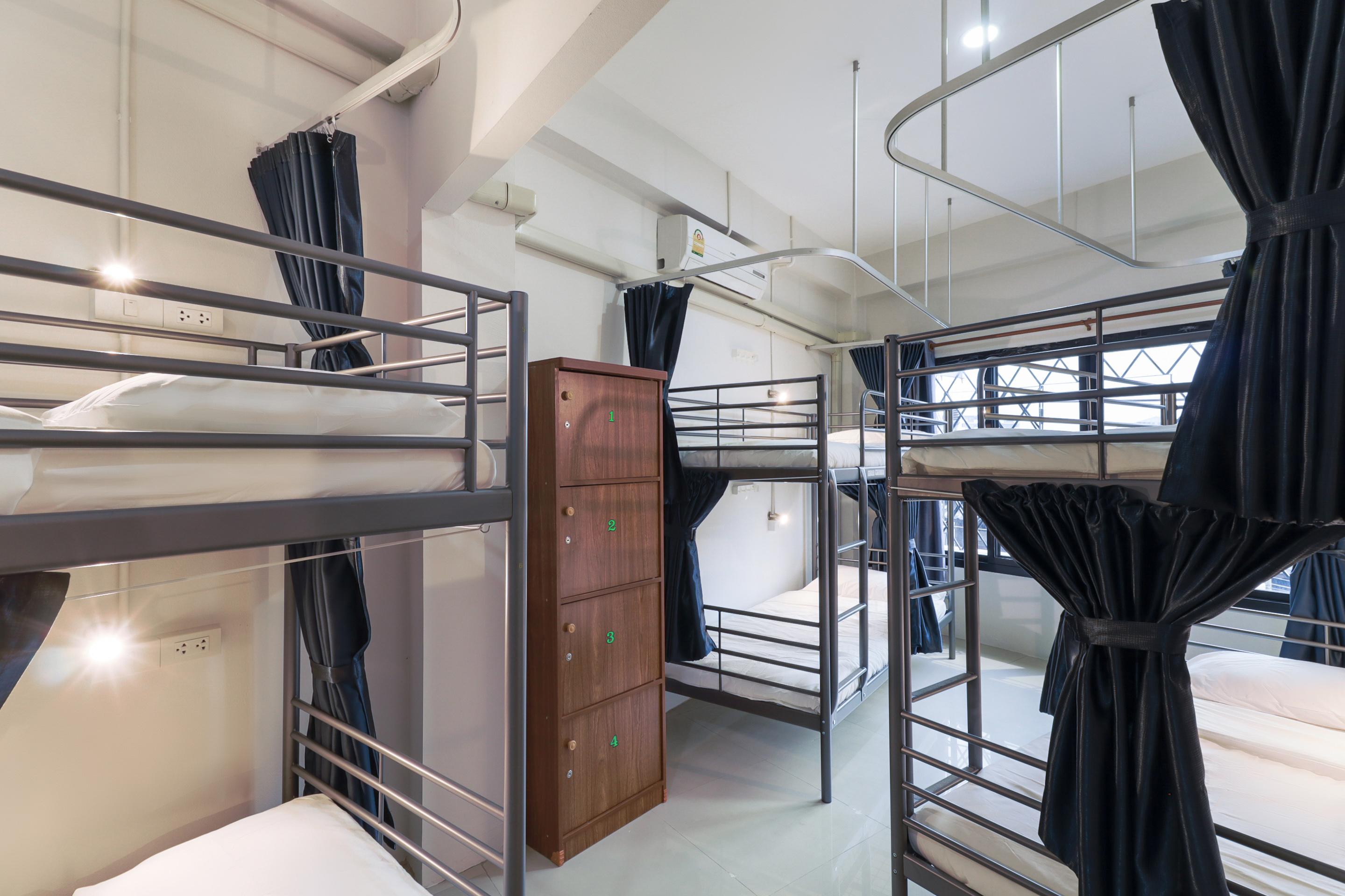 Happy House Hostel