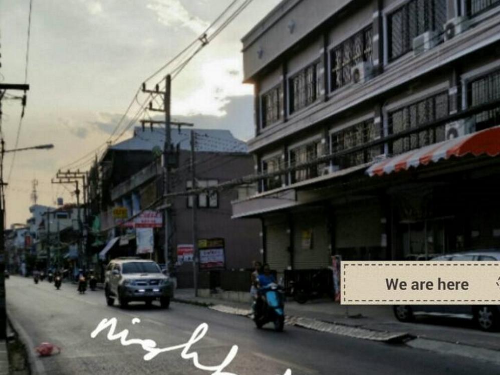 Hostel Happy House *